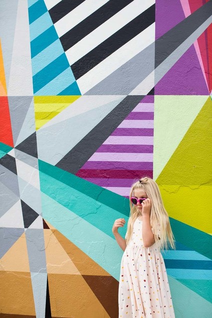 Art wall birthday photo session