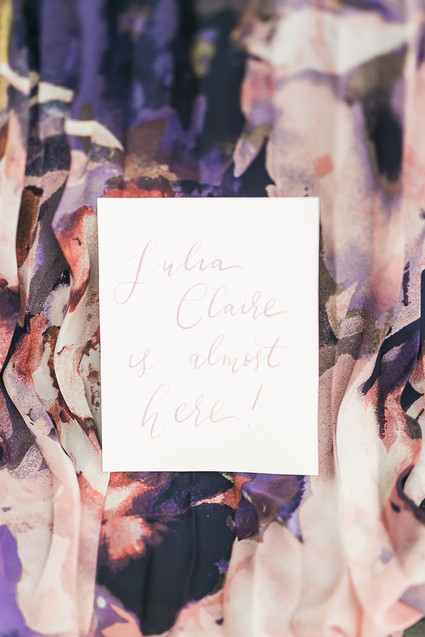 elegant styled maternity photos