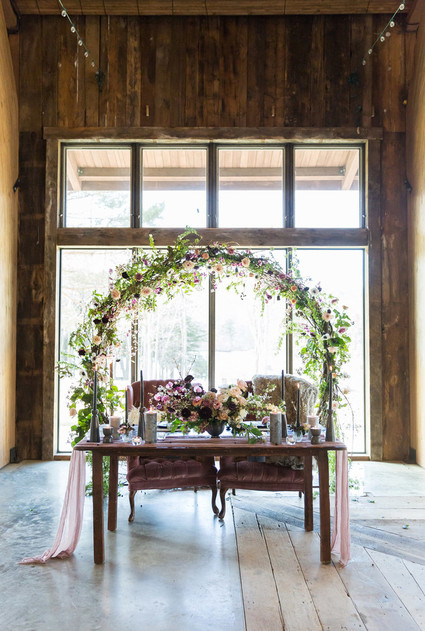 romantic sweetheart table