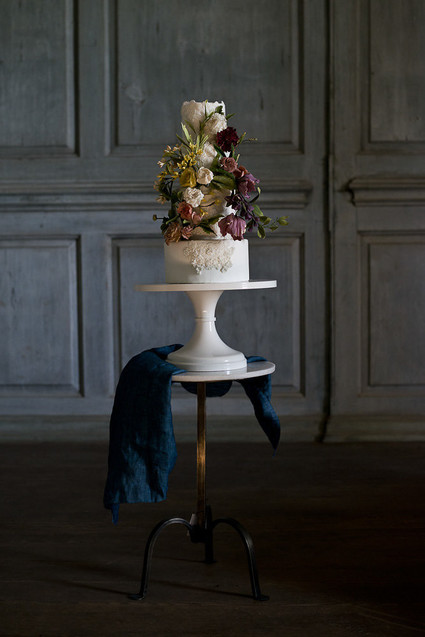 floral wedding cake