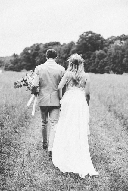 Earthy summer wedding in Michigan