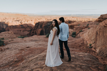 Horseshoe Bend maternity photos
