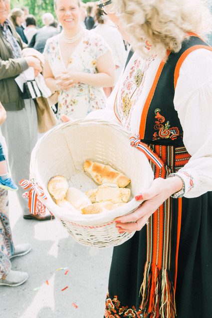 Modern DIY wedding in Oslo