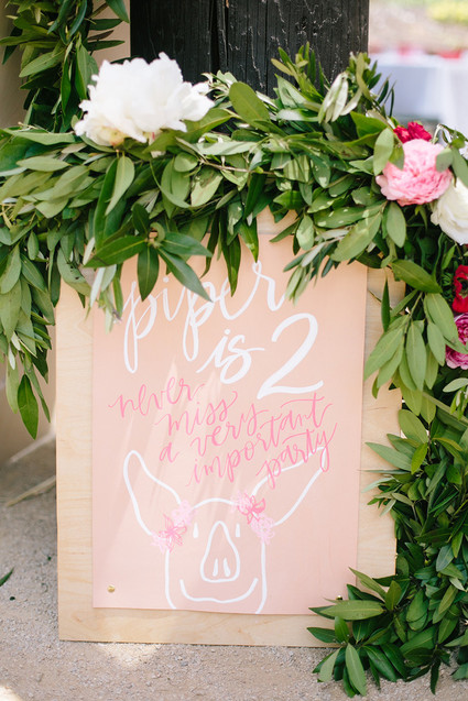 Olivia the Pig second birthday party