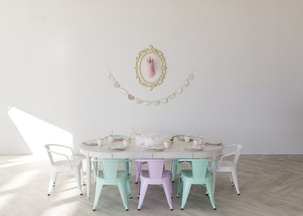 unicorn dress-up party