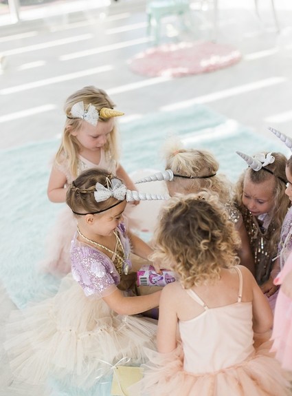 unicorn dress-up party