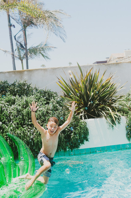 Surf birthday party ideas