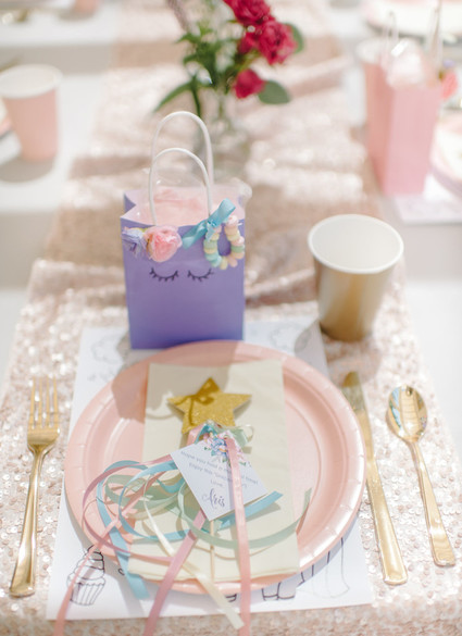 Unicorn party favors Inspiration
