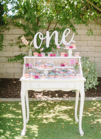 Unicorn cupcake bar