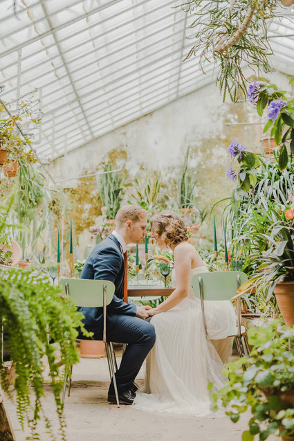greenhouse inspired wedding ideas