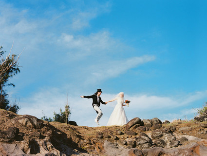 Indie Portland meets Maui wedding