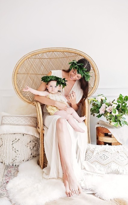 Styled Mommy & Me portraits Inspiration