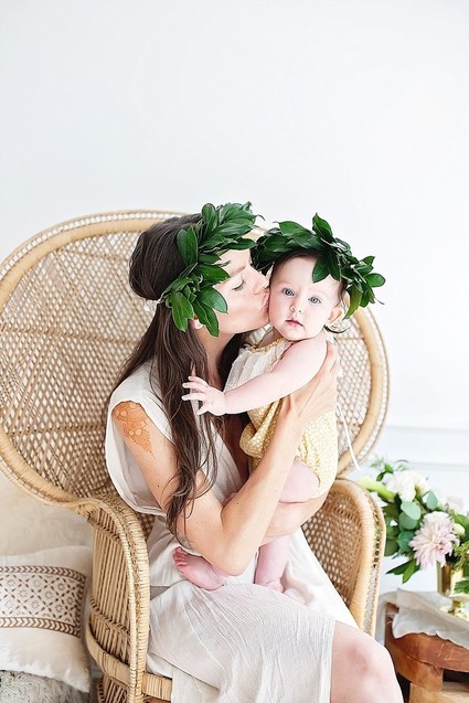 Styled Mommy & Me portraits Inspiration