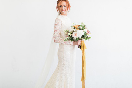 Modern minimal fall wedding ideas