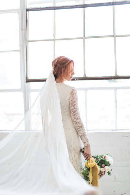 Modern minimal fall wedding ideas