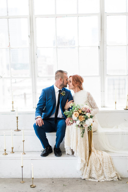 Modern minimal fall wedding ideas