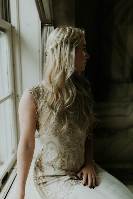 Moody, ornate Secret Garden-inspired bridal editorial Inspiration