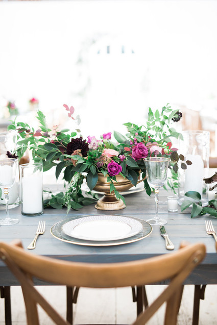 Bright, modern barn wedding Inspiration