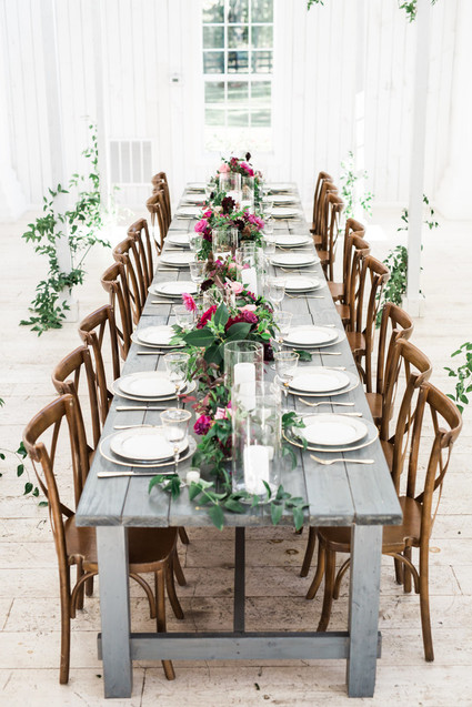 Bright, modern barn wedding Inspiration