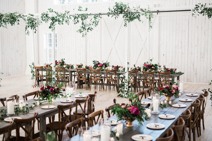 Bright, modern barn wedding Inspiration