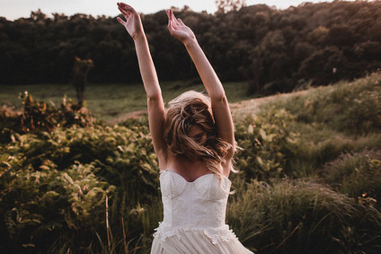 romantic moody anniversary shoot