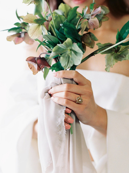 helebore bouquet