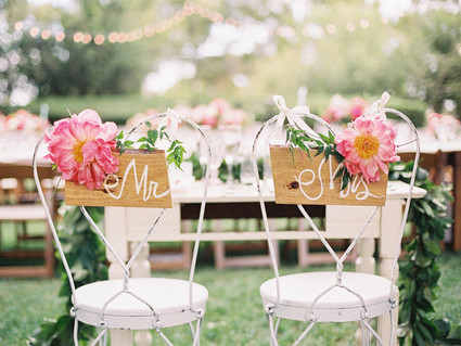sweetheart table with peony chair decoration