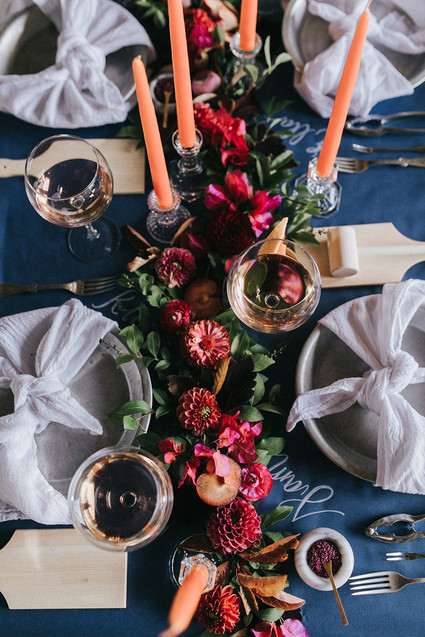 moody fall tablescape ideas Inspiration