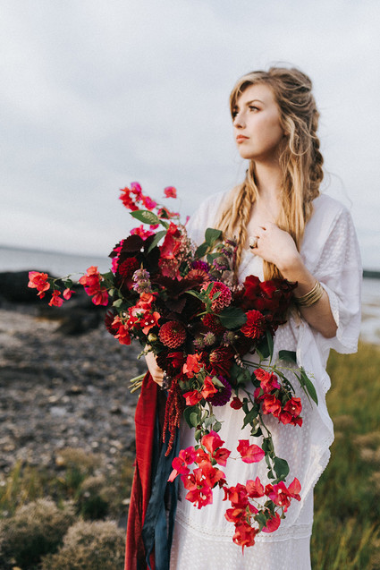 Dramatic fall floral ideas