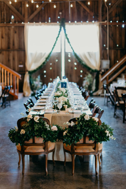 barn decor for wedding