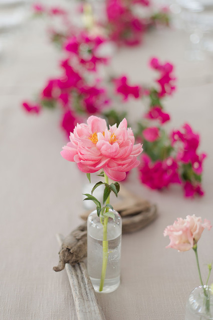 Bougainvillea-inspired wedding ideas
