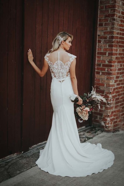 Romantic fall wedding inspiration at The Foundry in Nashville