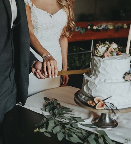 Romantic fall wedding inspiration at The Foundry in Nashville