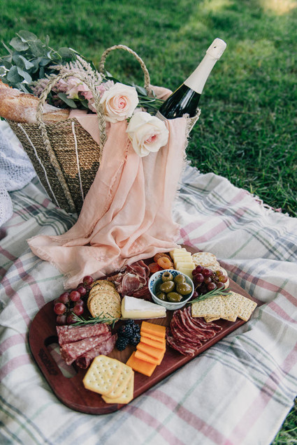 DIY pastel picnic elopement