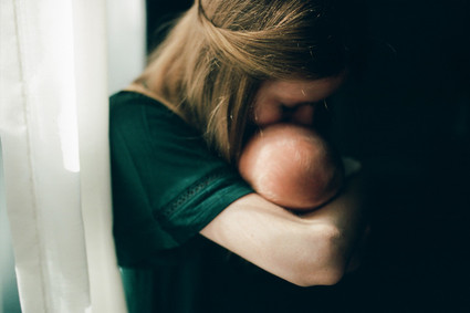 Intimate family newborn photos in Grand Rapids