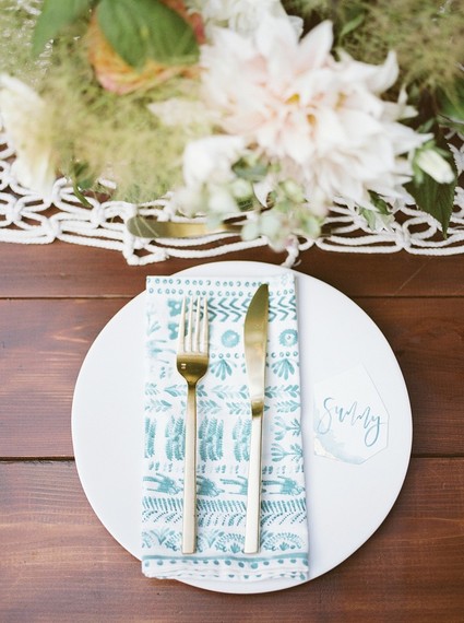 romantic fall wintery wedding in Washington state Inspiration