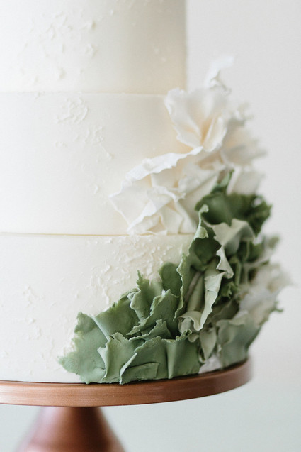 minimal succulent inspired wedding cake