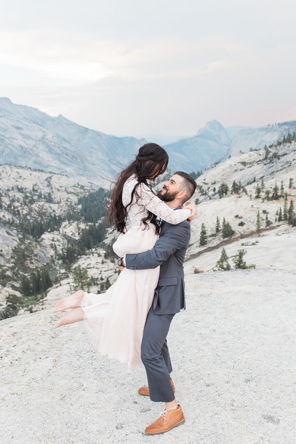 Blush Yosemite vow renewal