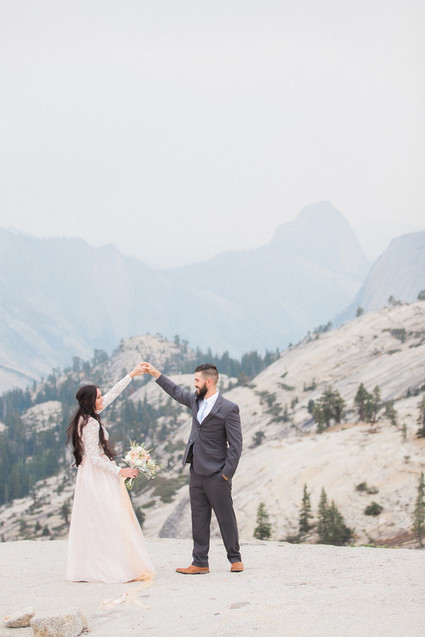 Blush Yosemite vow renewal