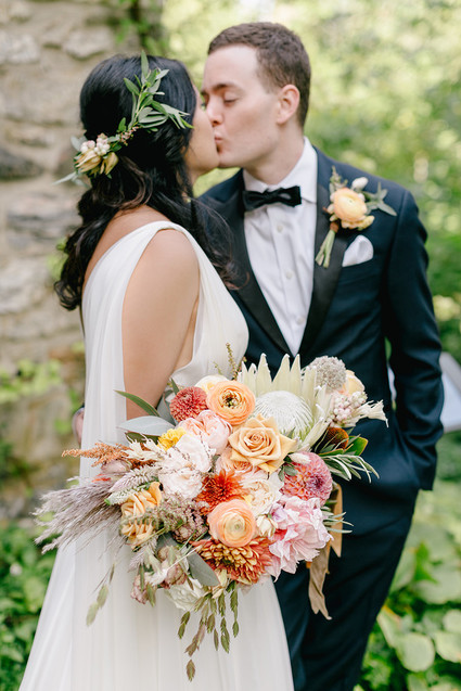 elegant pastel fall wedding at Tyler Arboretum in Philadelphia