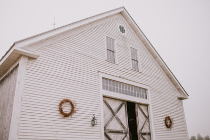 Moody fall barn wedding in Maine