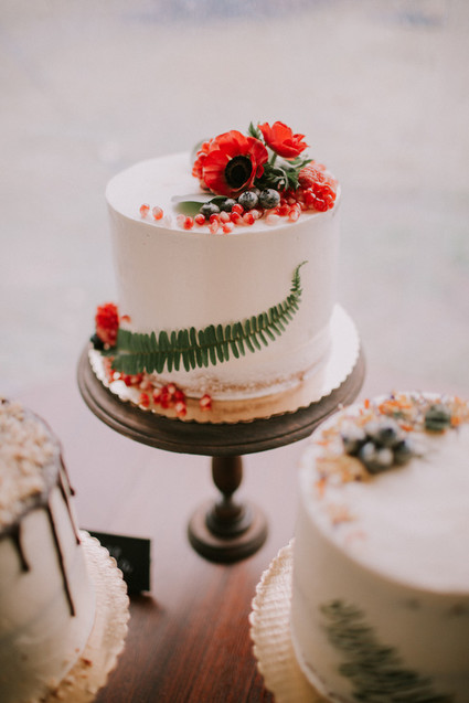 Moody fall barn wedding in Maine