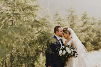 Rustic winter wedding in Oak Glen, CA