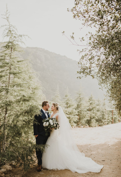 Rustic winter wedding in Oak Glen, CA