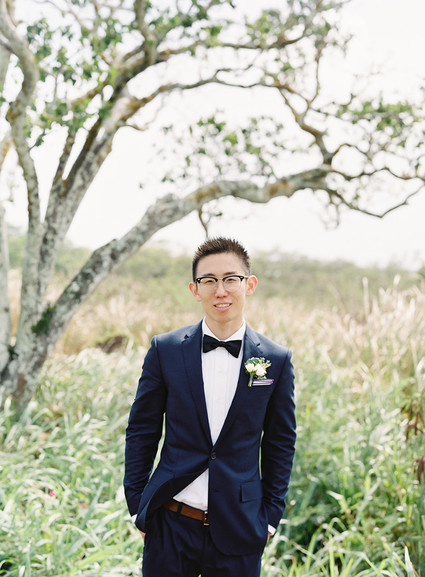 Vintage botanical wedding at Puakea Ranch in Hawaii