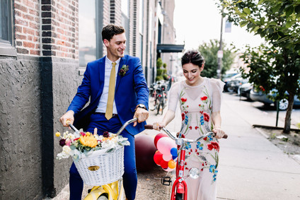 Bright whimsical engagement photos in Philadelphia