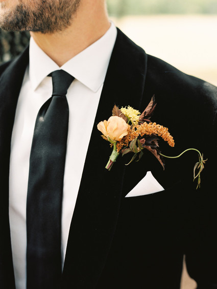 Elegant modern fall wedding ideas at The Forge in Dallas