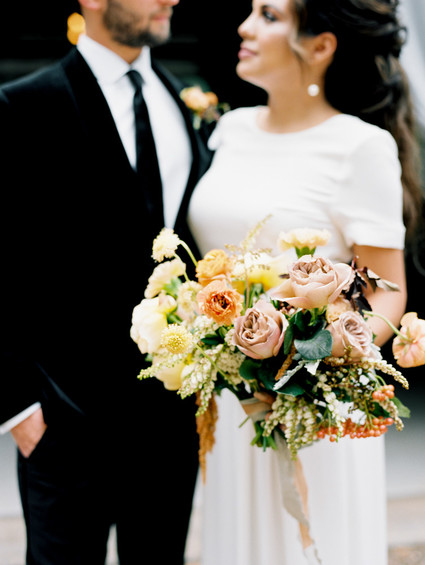 Elegant modern fall wedding ideas at The Forge in Dallas