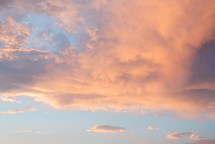 beachside maternity photos