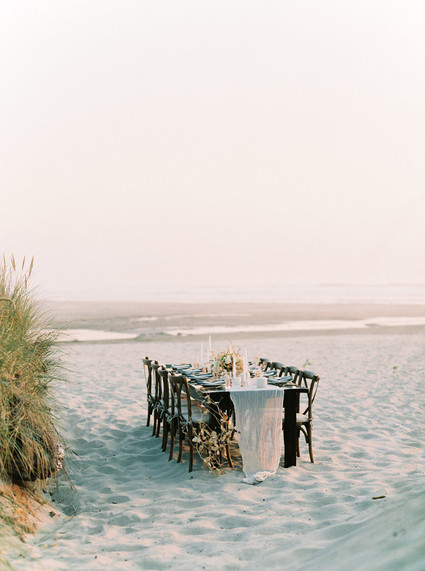 pastel seaside wedding inspiration on the Oregon Coast